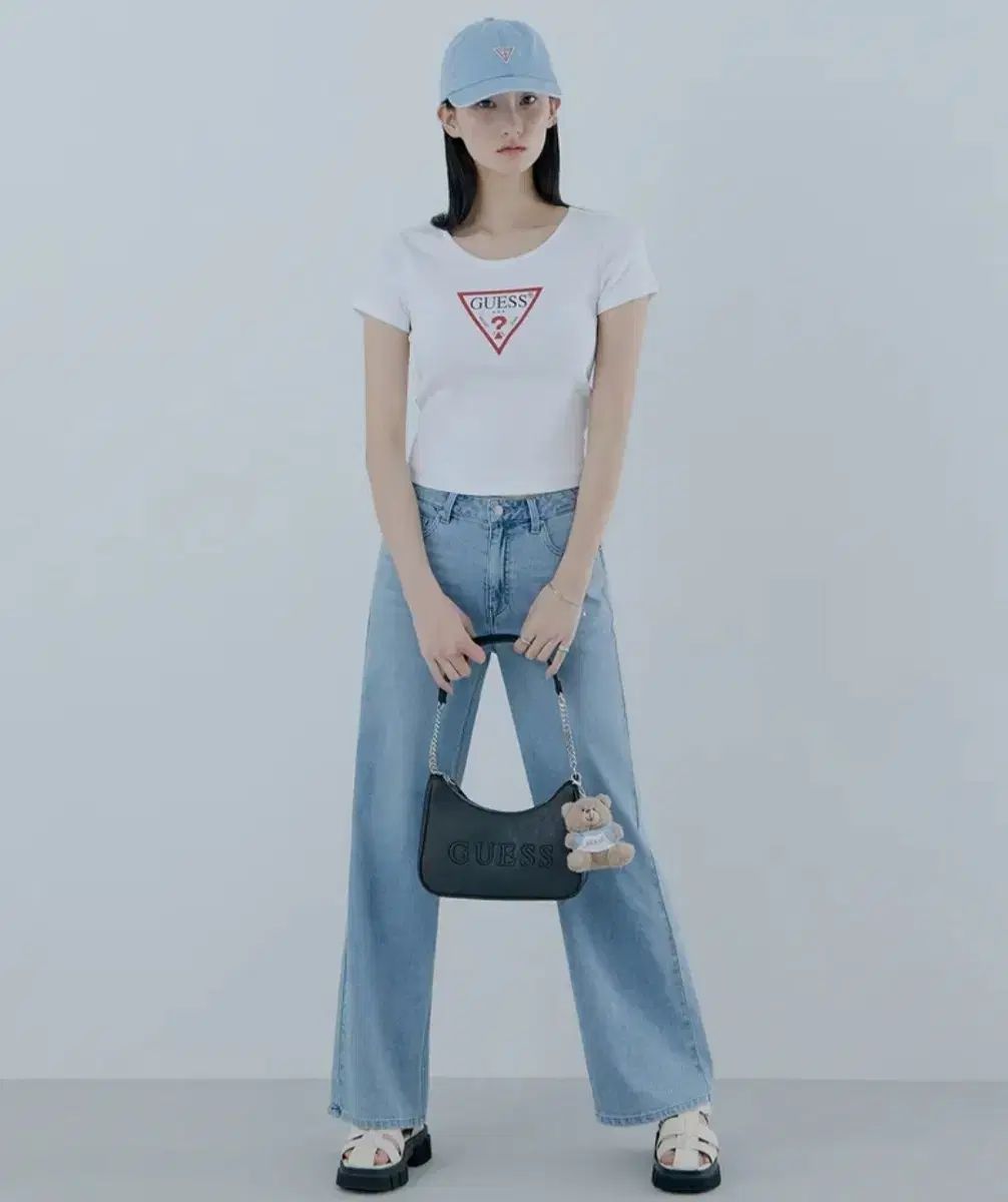 (新品) GUESS ゲス レディース 低オンス セミ ワイド LBL