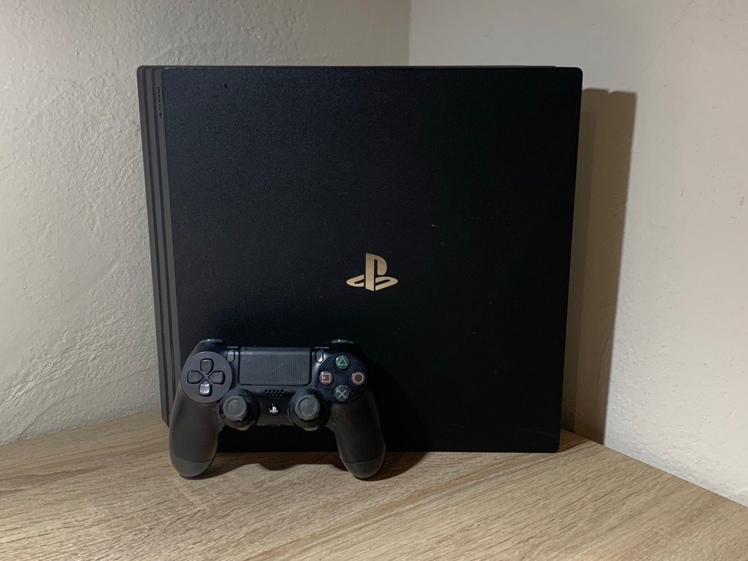 1534 PS4 CUH-7016B ブラック ジャンク品【宅】