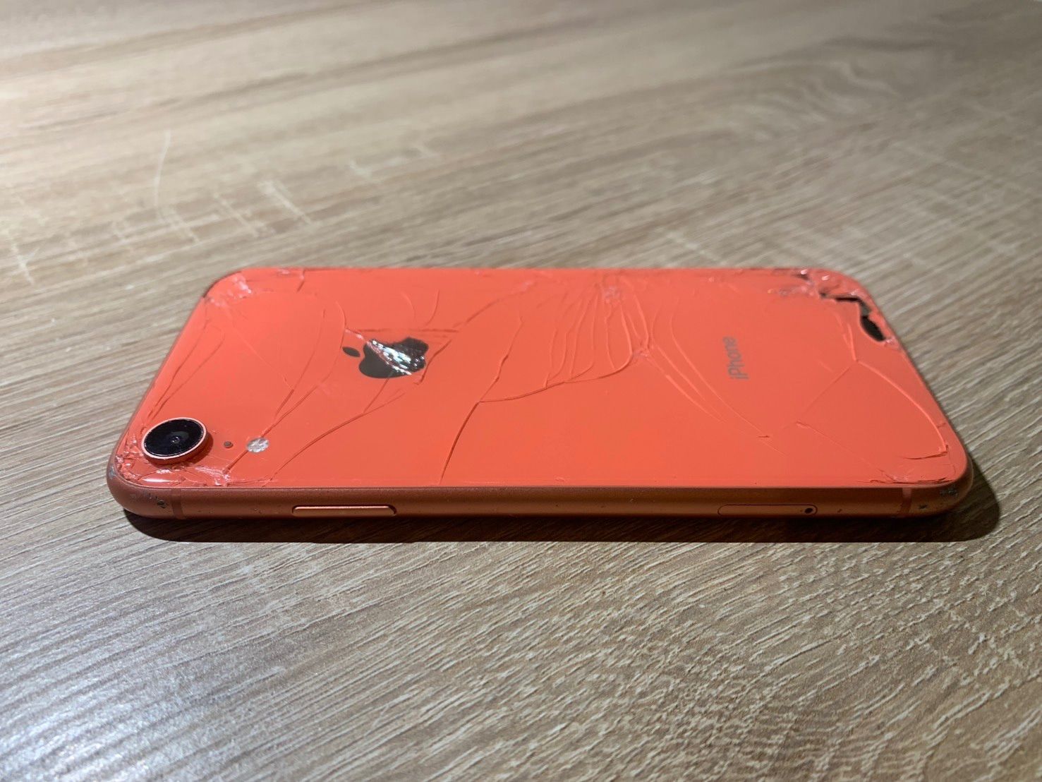 iPhone XR 128GB コーラル ジャンク品【ネ】 - メルカリ
