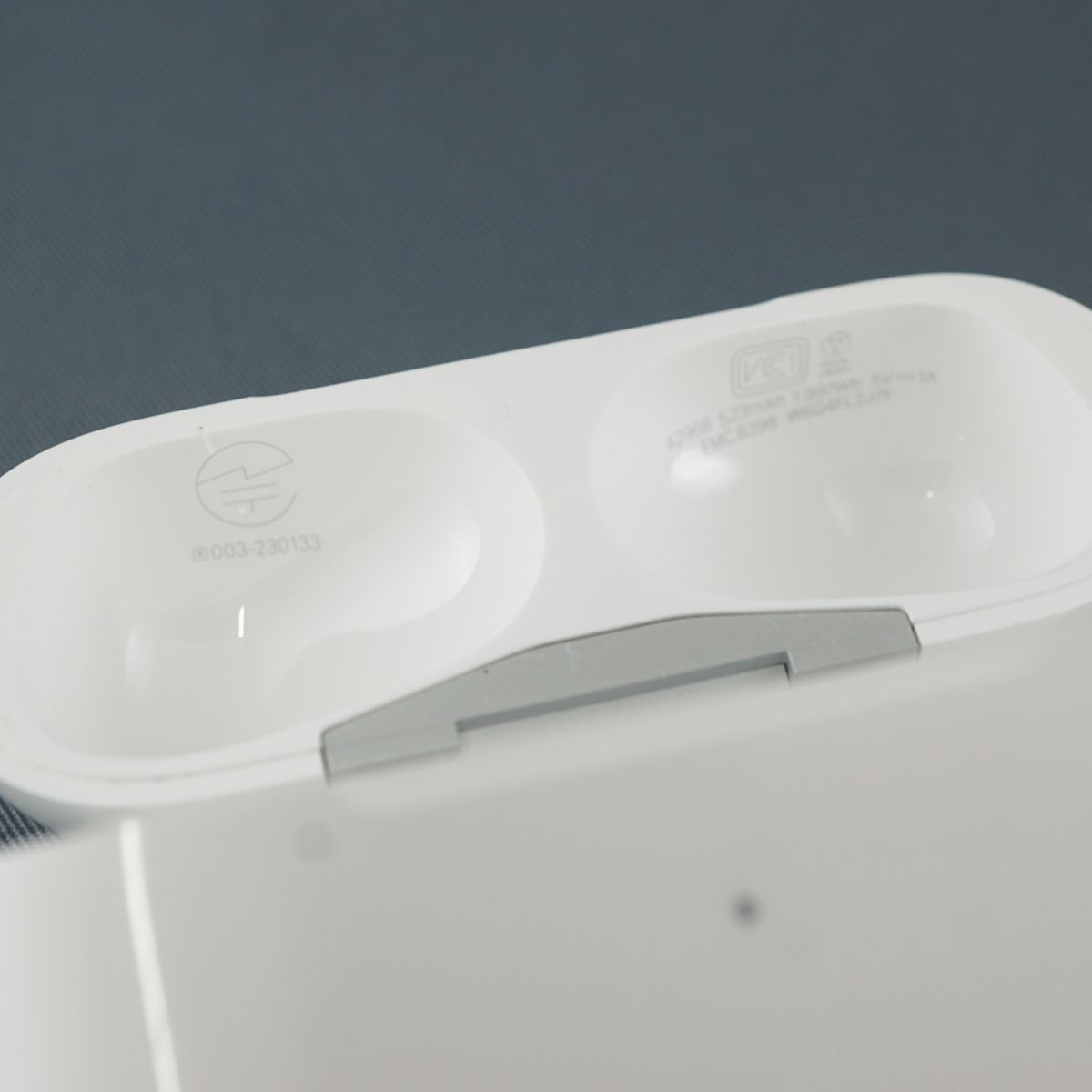 Apple AirPods Pro 2 充電ケースのみ USED美品 第二世代 ワイヤレス 