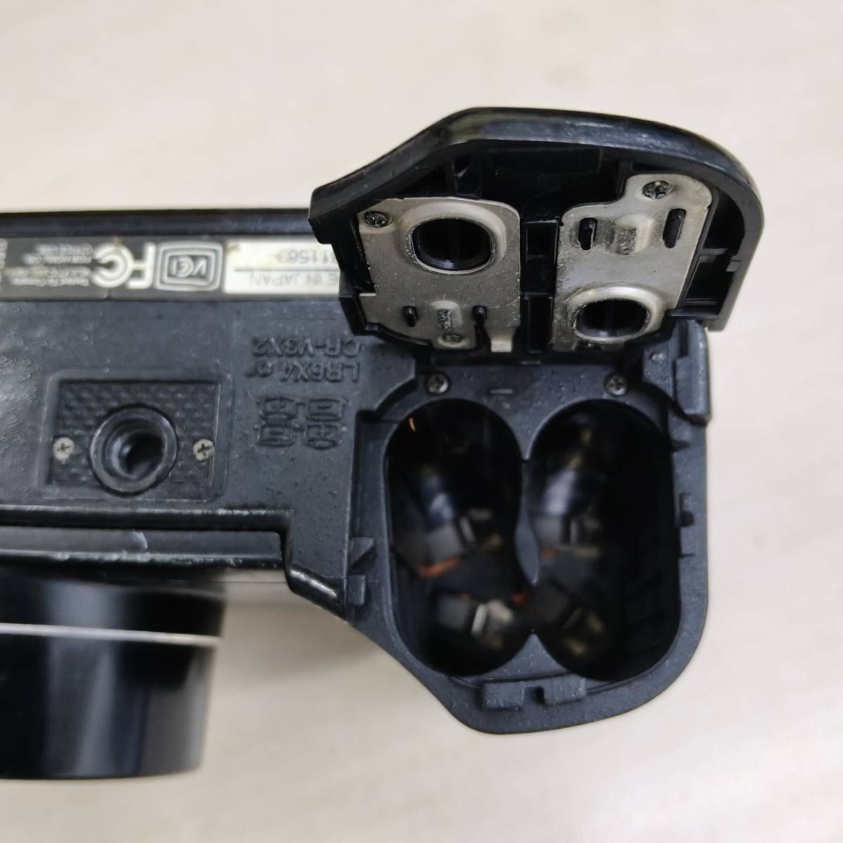 通電確認済/カバー割れあり】OLYMPUS C-3040ZOOM ジャンク 部品取り