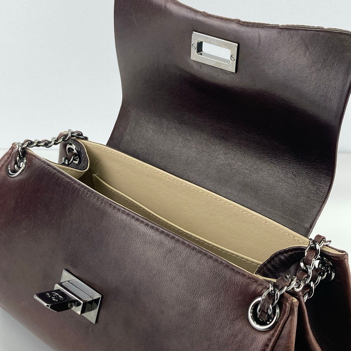 CHANEL シャネル マドモアゼル チェーン ショルダーバッグ 