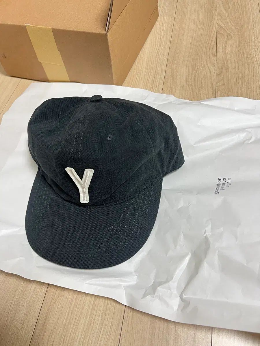 L テプストアーズ Yun - Italy (新品)