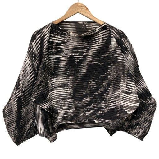 【中古】　ISSEY MIYAKE　ジャケット　変形　長袖　ボーダー　プリーツ　日本製　ドメスティック　古着　/2496
