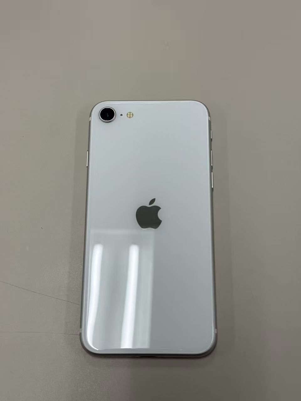 超美品 電池86%SIMフリーiPhone SE(第2世代) 64GB ホワイト - メルカリ