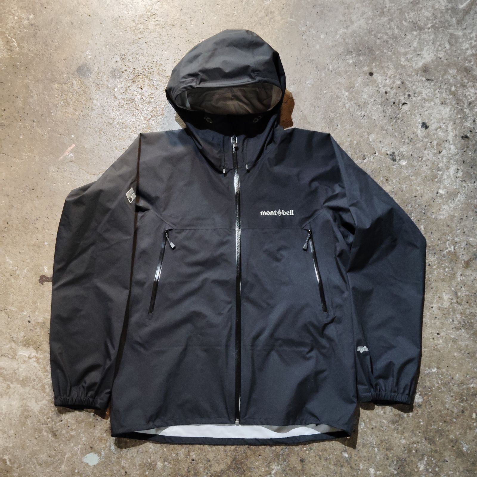 モンベル mont-bell ストームパーカ 黒 L Men's #1102493 中古品