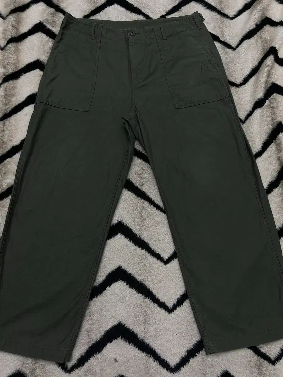 Serenede SERENEDE| Jeans FITTED DENIM ブラック 28インチ SERENEDE