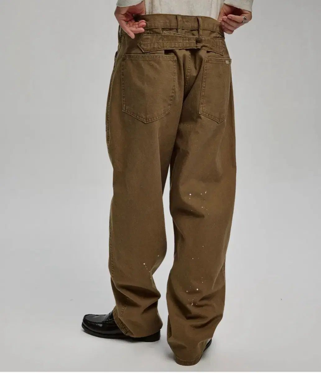 ビヘビア DISTRESSED M35 スラックス