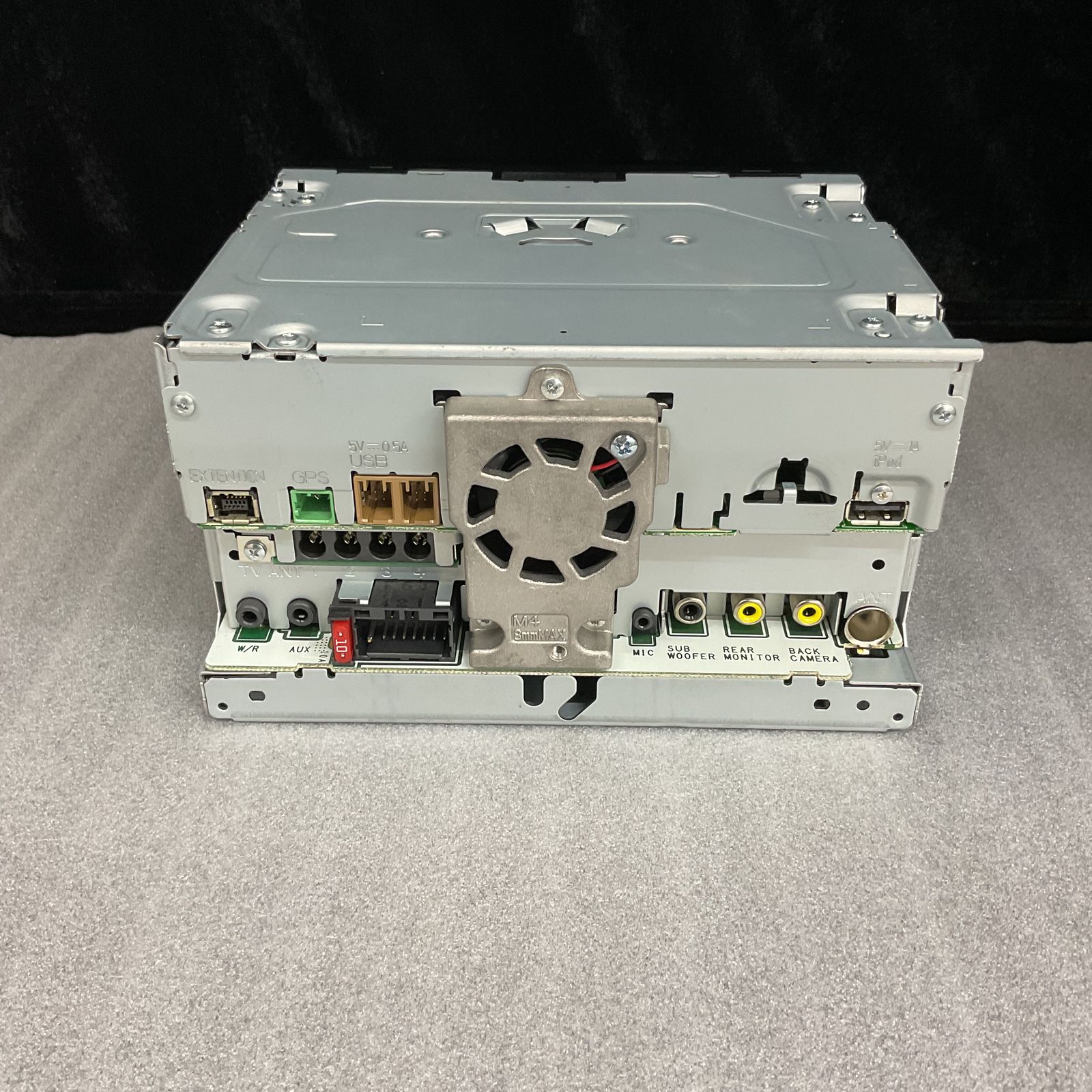 Pioneer carrozzeria 楽ナビ AVIC-RZ77 7V型ワイドVGA メモリー