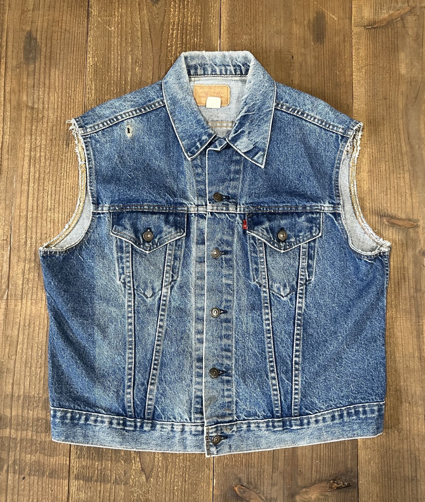 Levi's デニムベスト Mサイズ　70s　USA製 70s Levi's 70505-0217 カットオフデニムベスト USA製 Size 48 - メルカリ