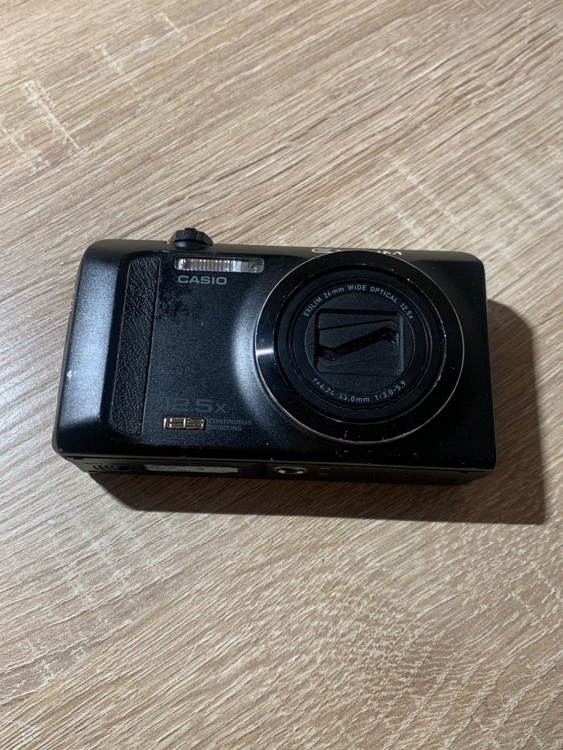 1561 Casio EXILIM EX-ZR200 ブラック ジャンク品 デジカメ【ネ