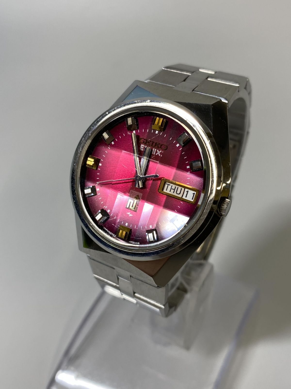 SEIKO ELNIX 0703-6020 電子テンプ 赤紫カットガラス メンズ腕時計 ヴィンテージ 稼働品