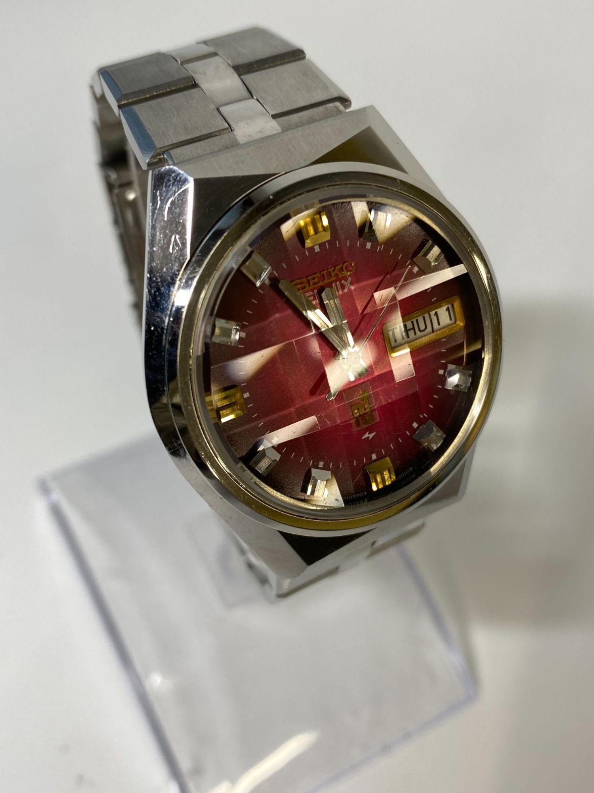 SEIKO ELNIX 0703-6020 電子テンプ 赤紫カットガラス メンズ腕時計 