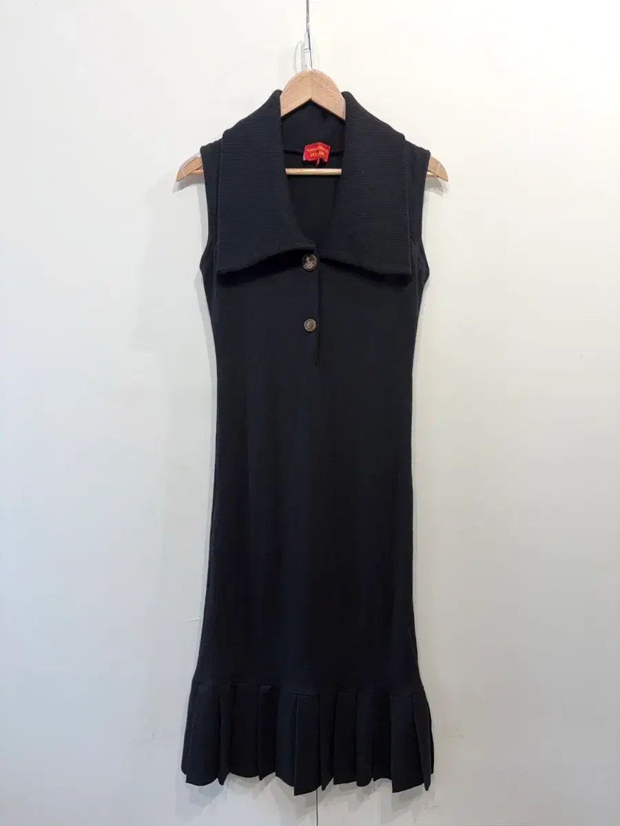 ヴィヴィアン・ウエストウッド プリーツ スリーブレス ONE PIECE
