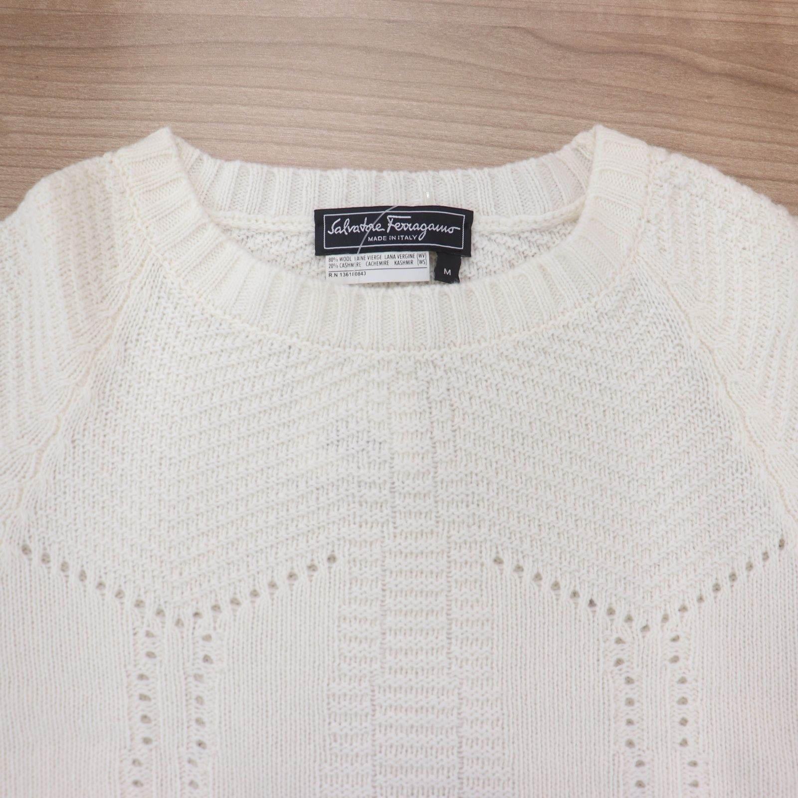 ITS7SXCAA0MG 美品 Salvatore Ferragamo サルヴァトーレフェラガモ