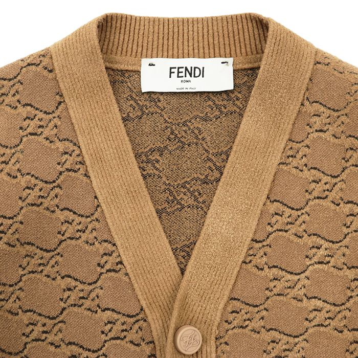 新品同様】FENDI フェンディ クロップドニットカーディガン サイズ 36