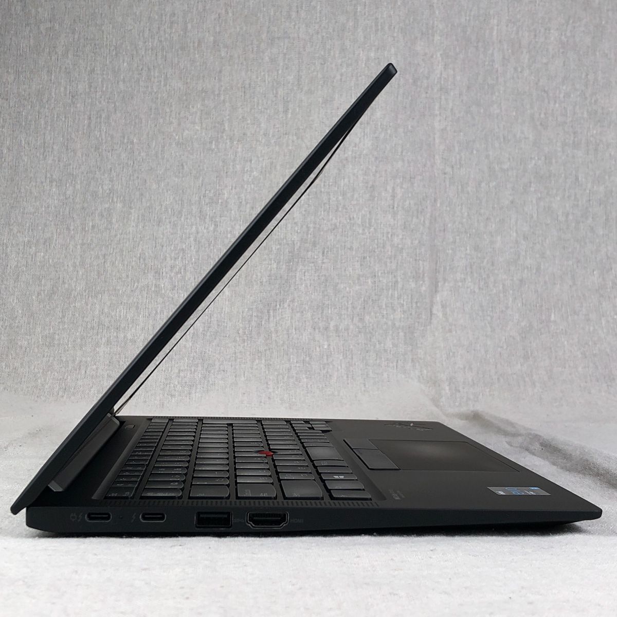 Lenovo ThinkPad X1 Carbon Gen9 i7 16GB 512GB 中古 - メルカリ