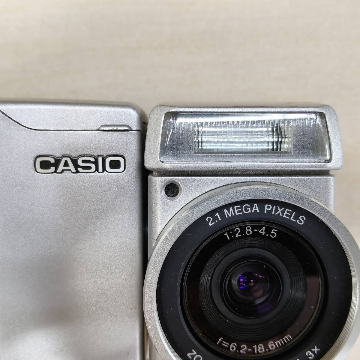 通電確認済】カシオ CASIO QV-2300UX 回転レンズ デジカメ ジャンク