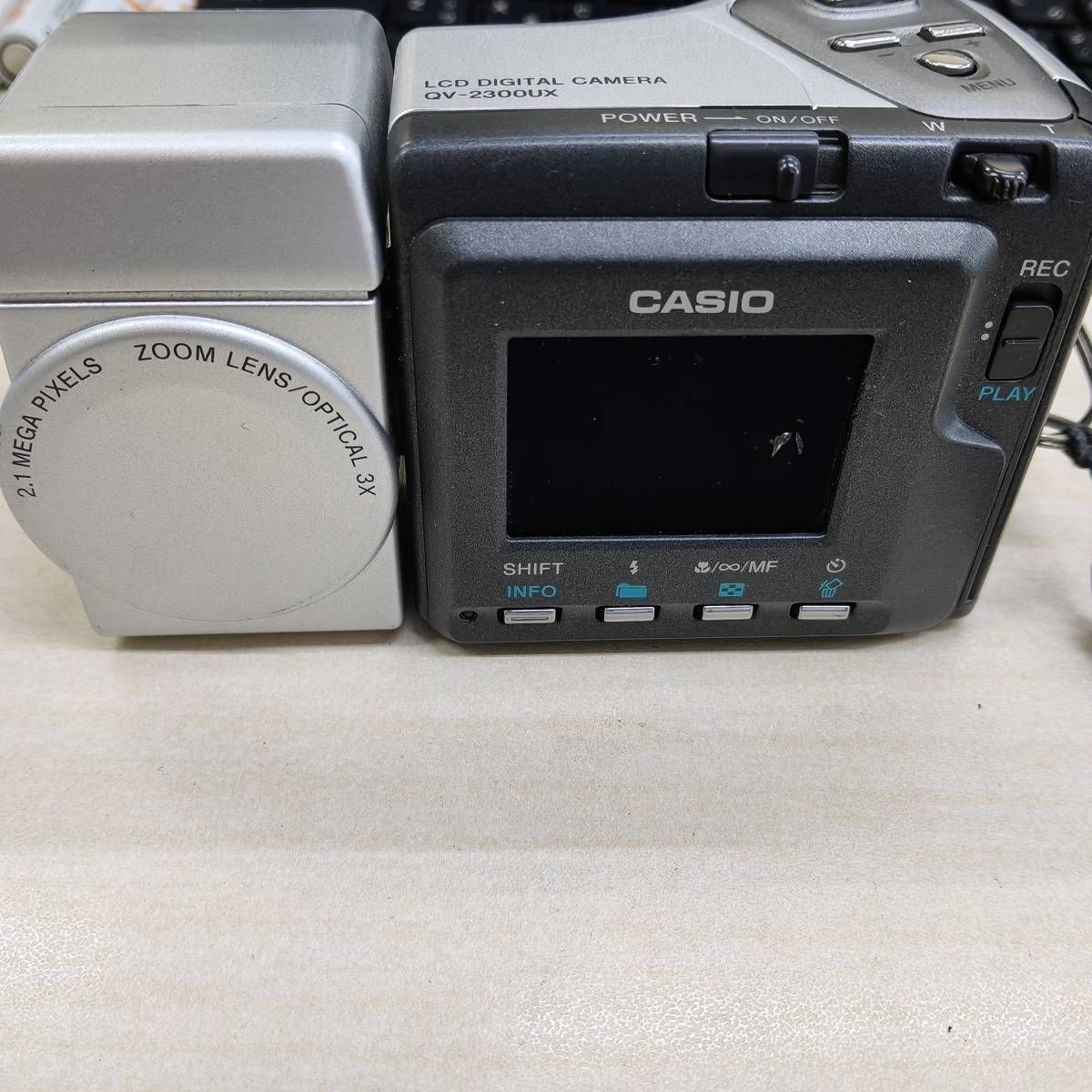 通電確認済】カシオ CASIO QV-2300UX 回転レンズ デジカメ ジャンク