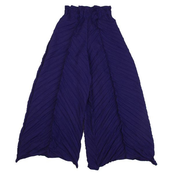 イッセイミヤケISSEY MIYAKE ツイスト加工プリーツワイドパンツ 紫2