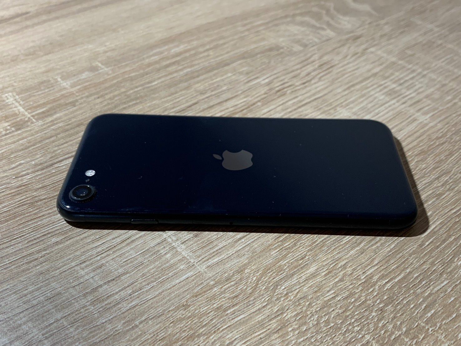 iPhone SE 3世代 64GB ミッドナイト ジャンク品 - メルカリ
