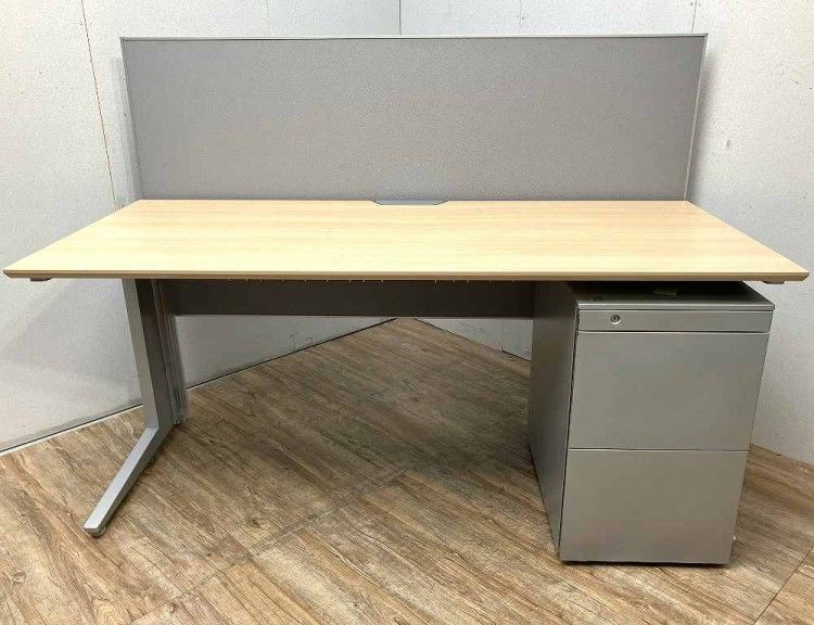 【中古品】オカムラ プロユニットシリーズ パネル付1600平デスク+ワゴンセット DN102P MK37 ナチュラル