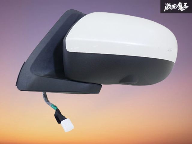 【保証付】ダイハツ 純正 LA800S ムーヴ キャンバス ドアミラー 左 助手席側 カメラ付 13P 電動格納 XE7 パールホワイトIII LA810S 棚13-3