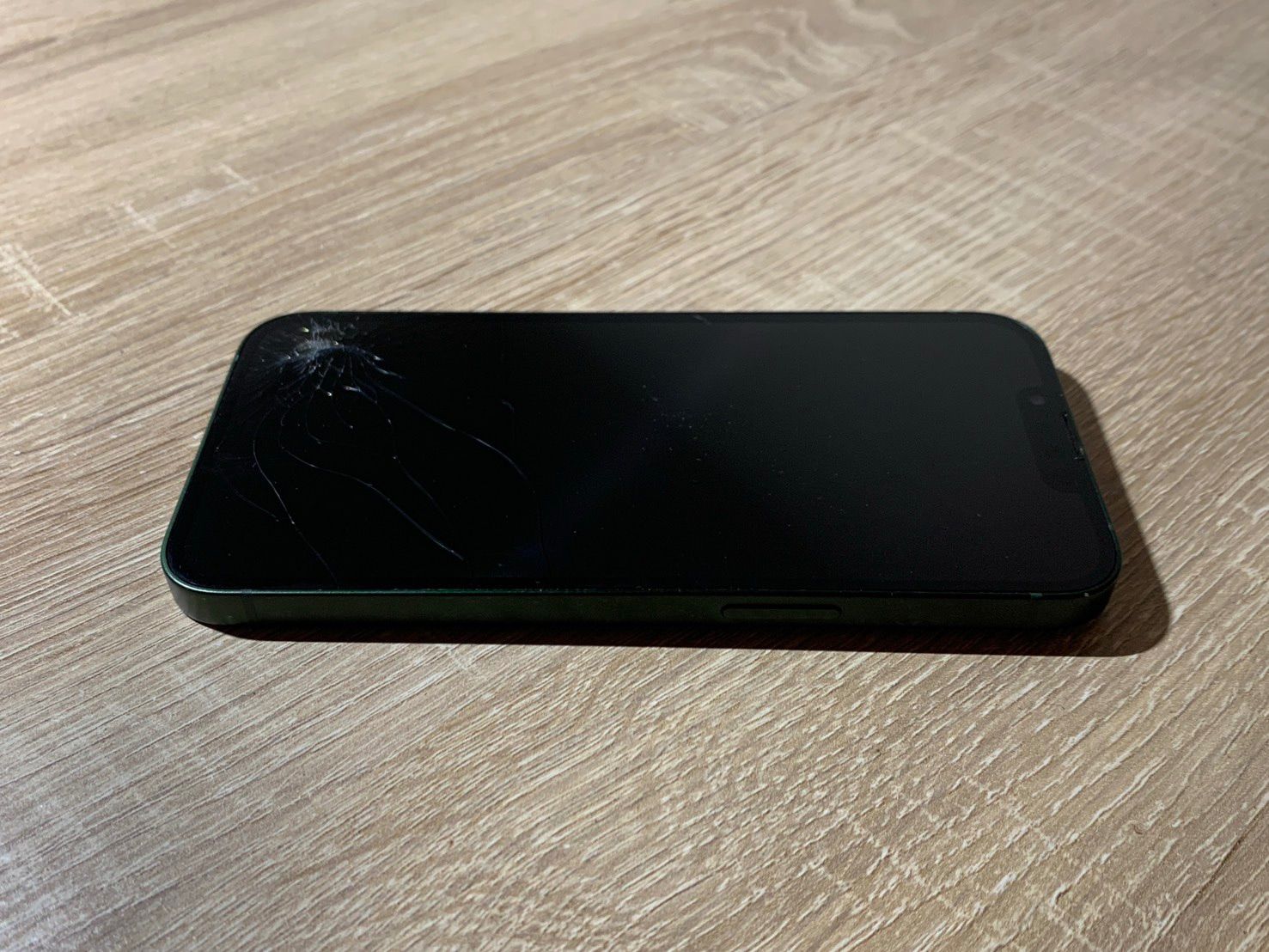 iPhone 13 256GB グリーン ジャンク品【ネ】- メルカリ