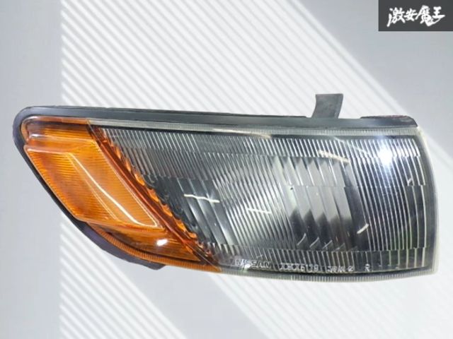 【割れ無し！】NISSAN 日産 純正 S13 シルビア フロント ウインカー コーナー レンズ 右 右側 運転席側 IKI 5179 即納 棚