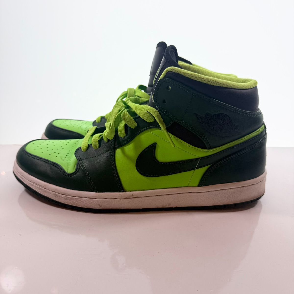 ナイキ NIKE AIR JORDAN 1 エアジョーダン 1 MID ミッド GORGE GREEN 