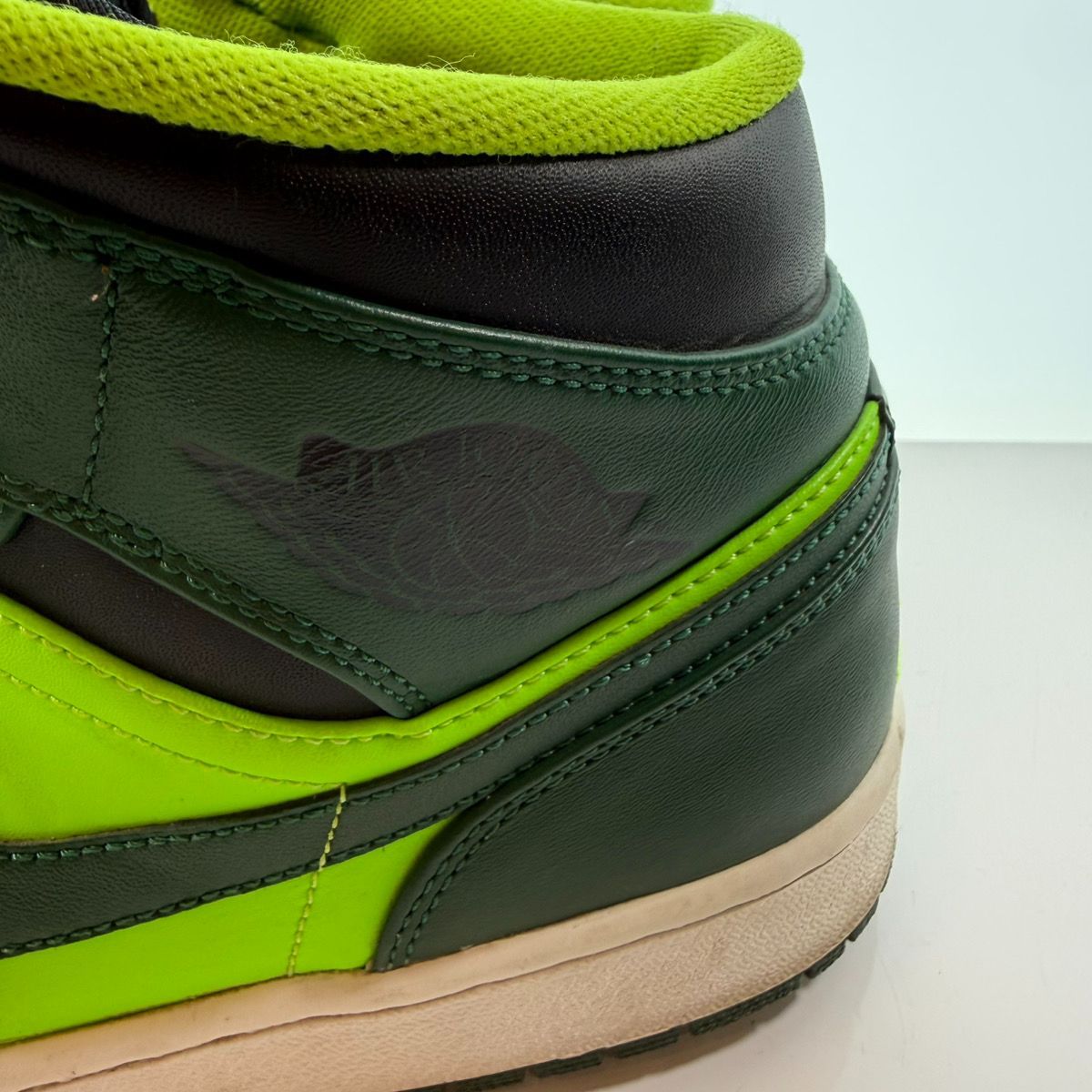 ナイキ NIKE AIR JORDAN 1 エアジョーダン 1 MID ミッド GORGE GREEN 