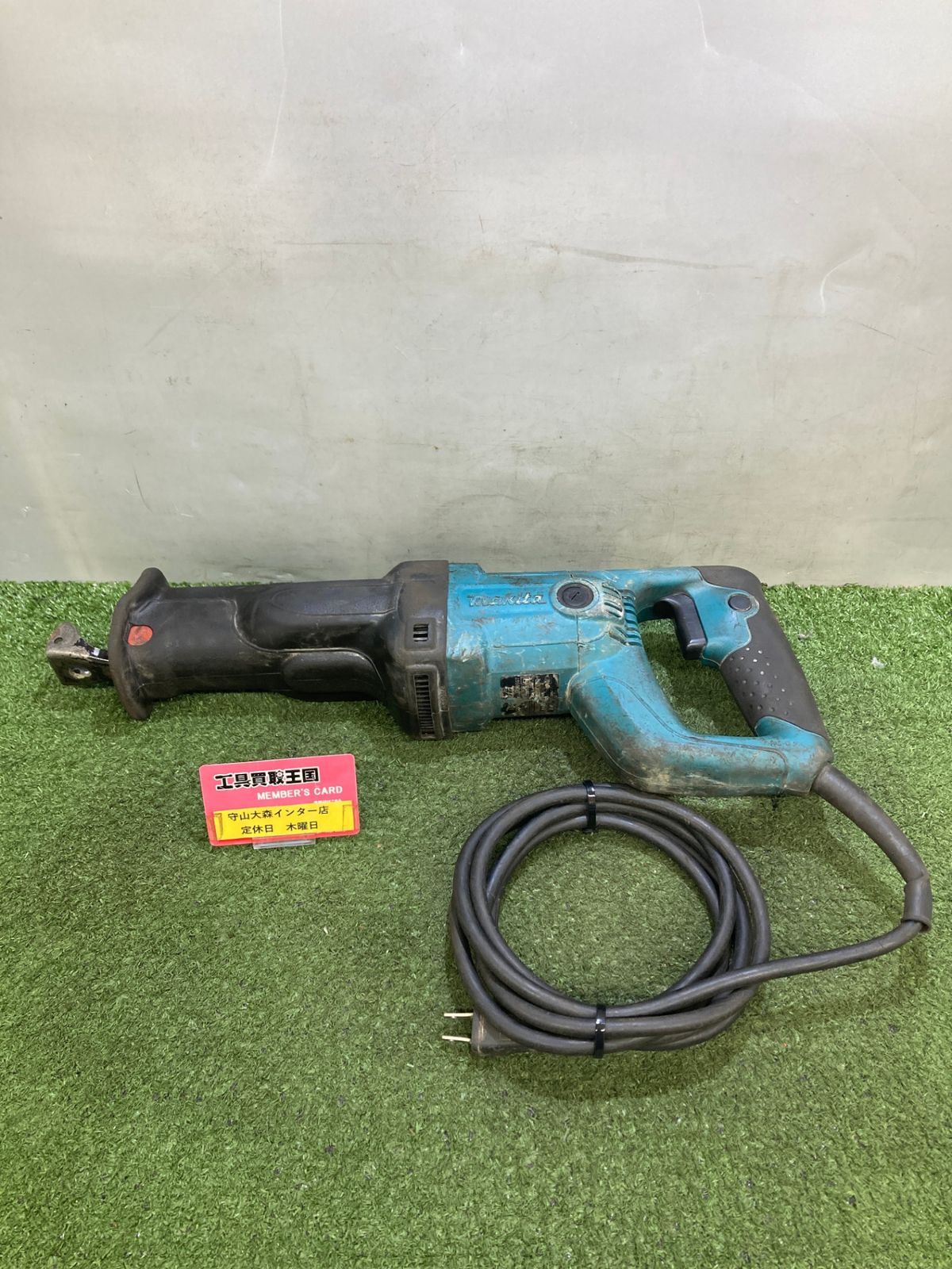 【中古品】【0921】★makita(マキタ) 100v レシプロソー JR3050T ITFM7FQE5WHE