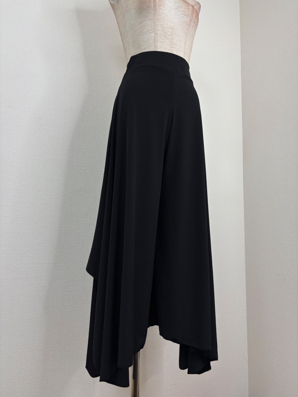 新品》社交ダンス ブラック 裾デザイン ワイドフレアパンツ 衣装