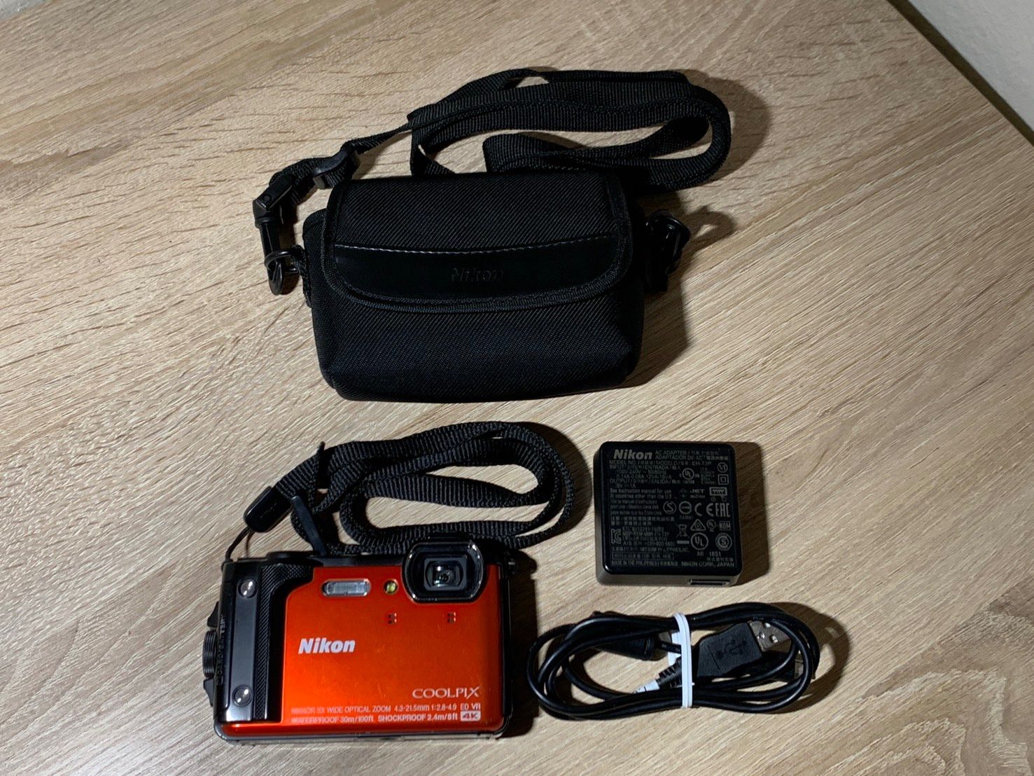 1659 Nikon COOLPIX W300 オレンジ ジャンク品【コ】 - メルカリ