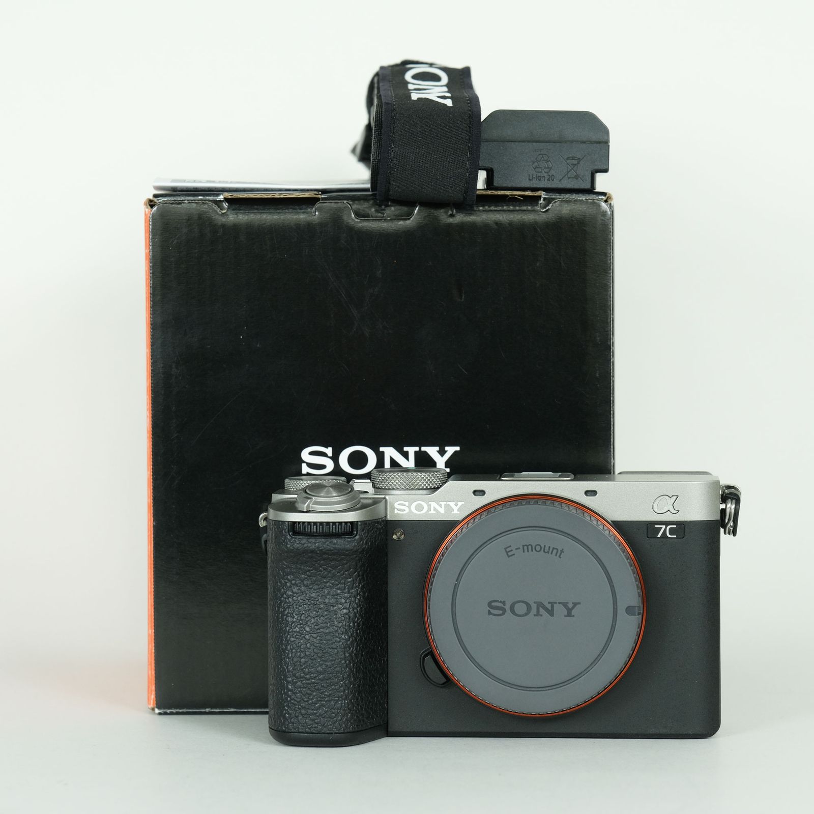 SONY α7C ボディ シルバー ILCE-7C シャッター4.7万回 完動品 美品 | シャッター数865回] SONY α7C II（ILCE-7CM2） [ボディ