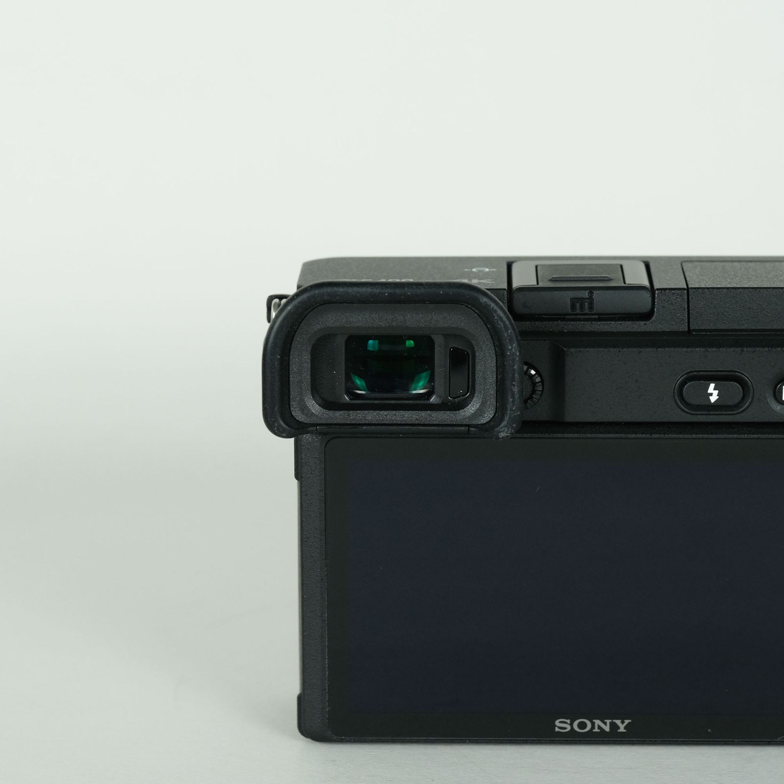 美品 | シャッター数1,744回｜バッテリー3個・チャージャー付] SONY