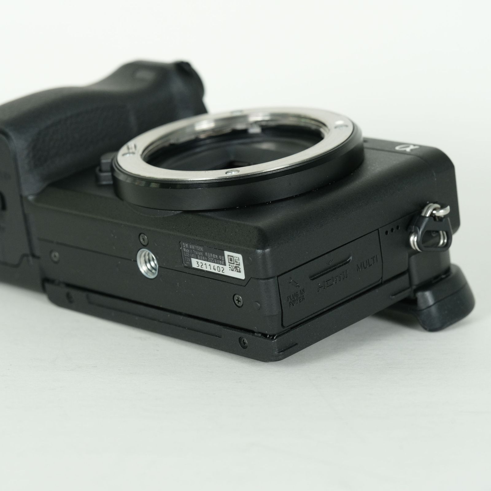 美品 | シャッター数1,744回｜バッテリー3個・チャージャー付] SONY
