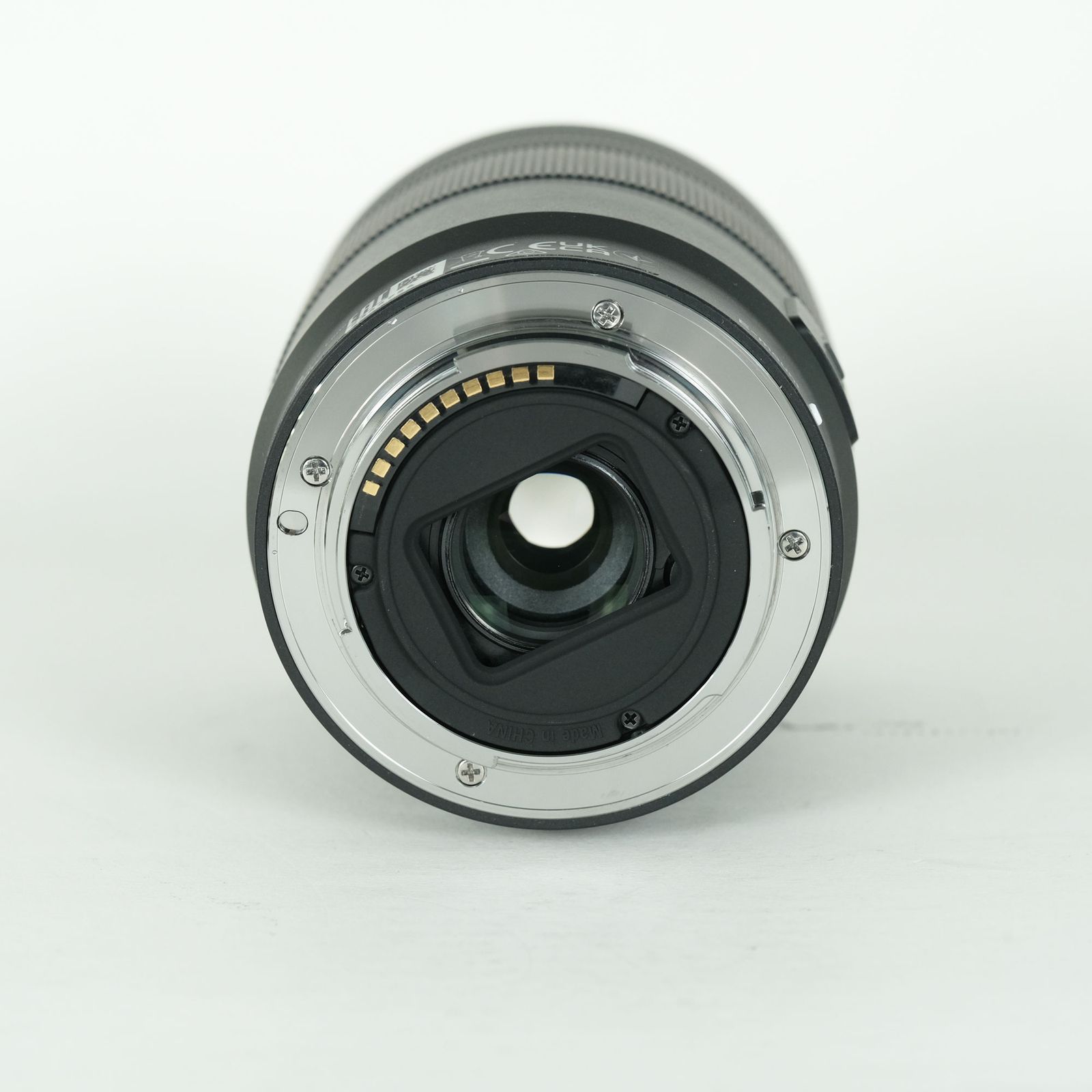 【ジャンク品・部品取りに】SONY Eマウントレンズ 18-135mm】 美品 | フィルター付] SONY E 18-135mm F3.5-5.6 OSS SEL18135 | SONY