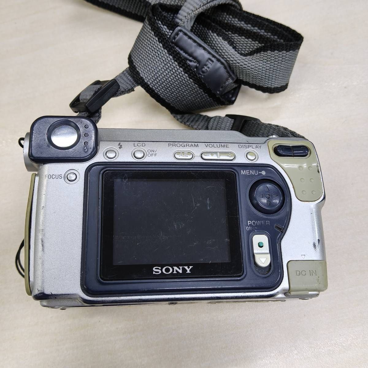 動作未確認】名機 SONY Cyber-shot DSC-S70 ジャンク ツァイス - メルカリ