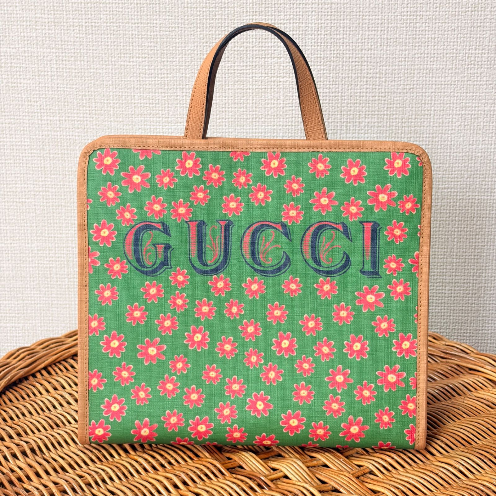 グッチ チルドレンズ GGスプリーム キトゥン キャット トートバック