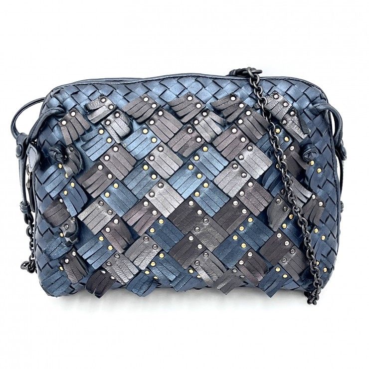 BOTTEGA VENETA（ボッテガヴェネタ）ノディーニ イントレチャート フリンジ スタッズ ショルダーバッグ ネイビー レザー レディース 【中古】