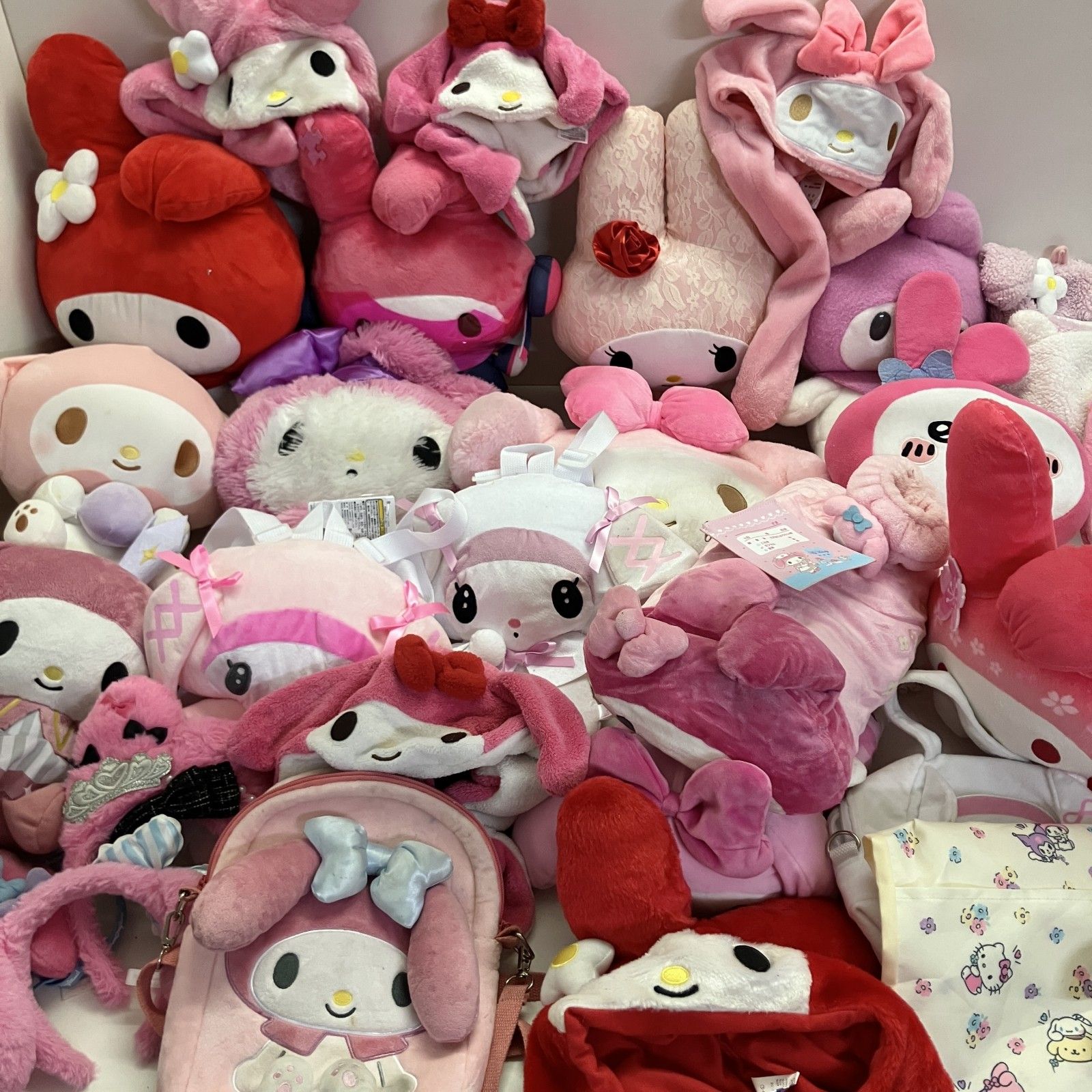 ◆ Sanrio サンリオ 約35点 まとめ商品 マイメロディ マイメロ ぬいぐるみ 雑貨など ナガノコラボあり 現状品