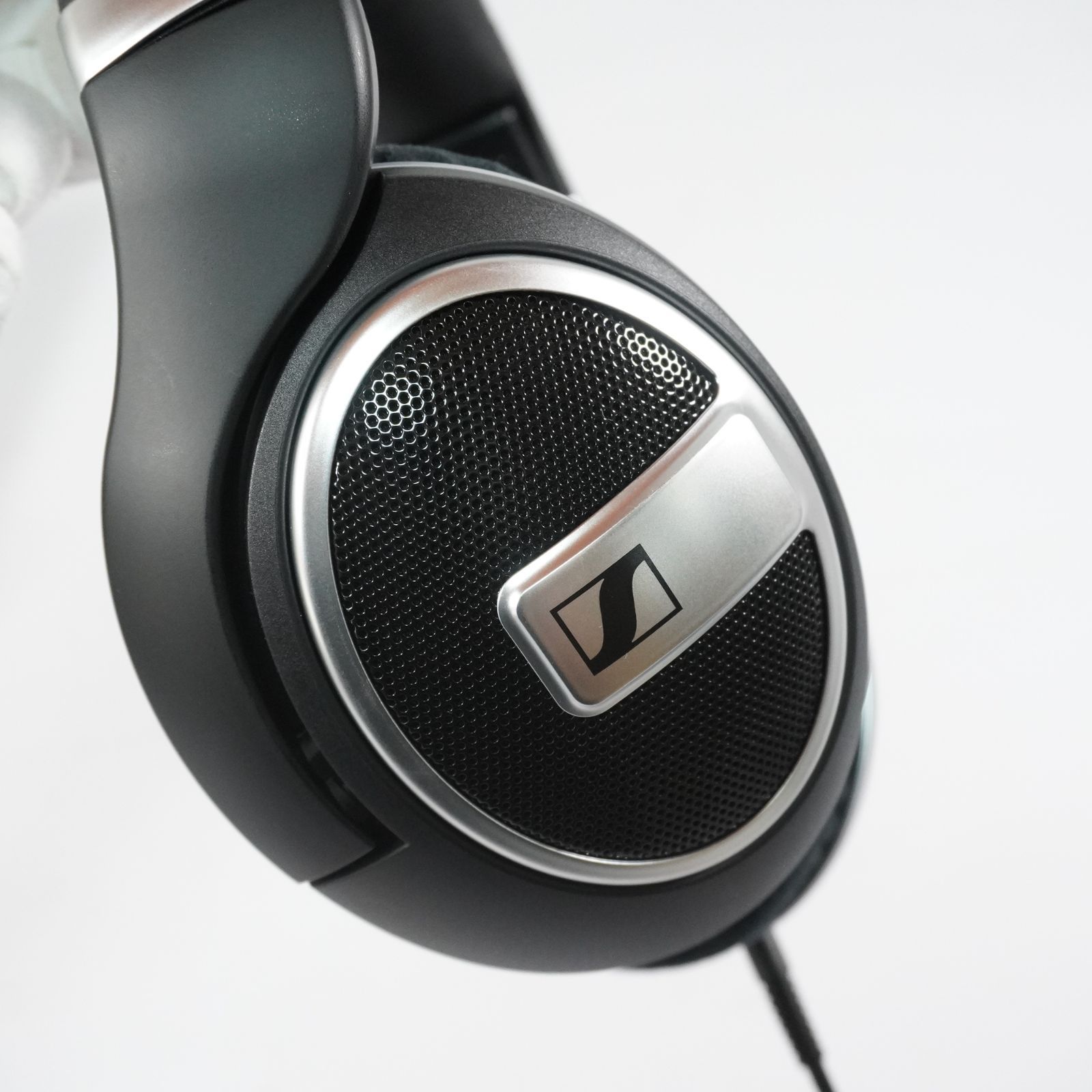 極美品 SENNHEISER ゼンハイザー ヘッドホン HD599SE ブラック - メルカリ