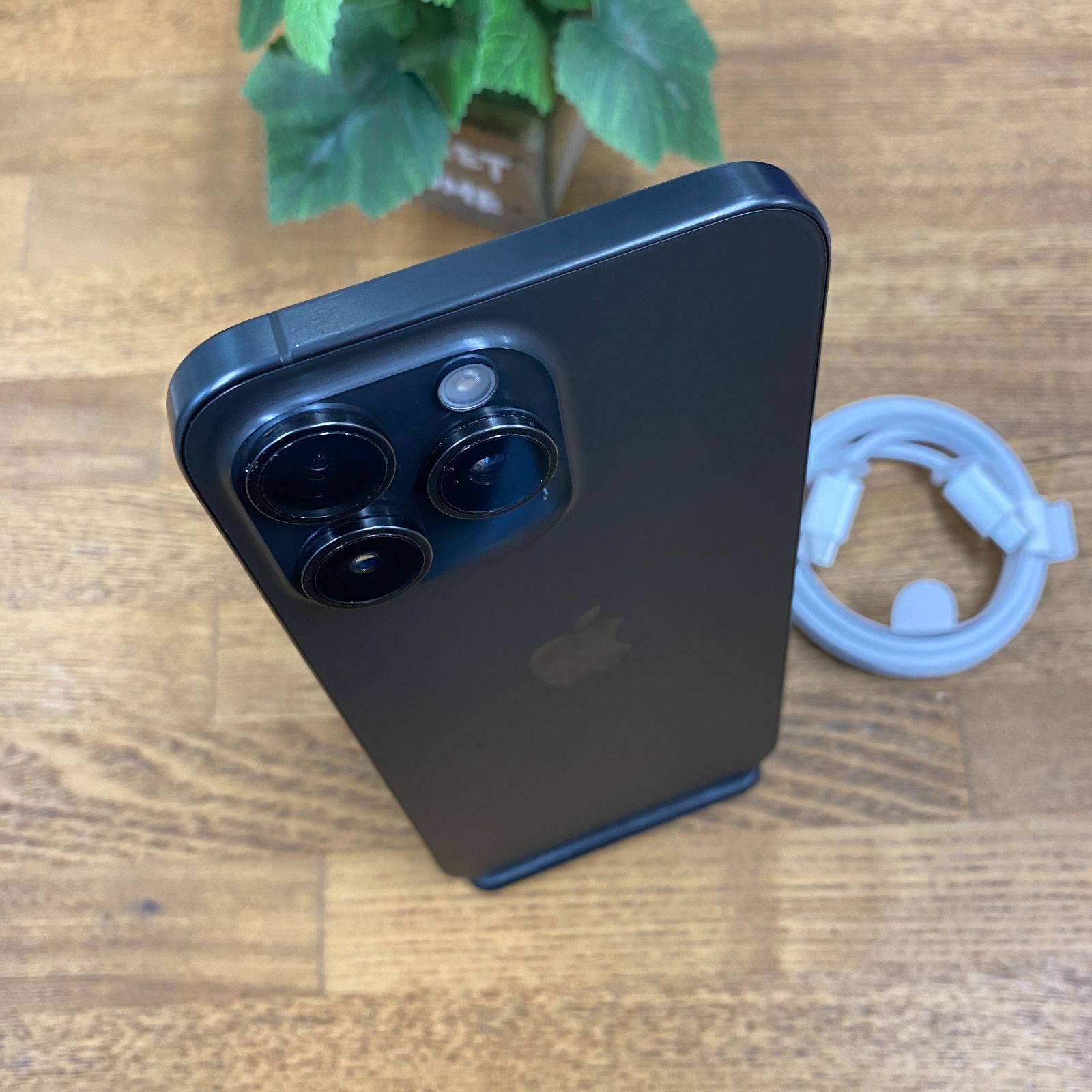 バッテリー90% iPhone15ProMax 256Gb ブラック 国内版SIMフリー - メルカリ