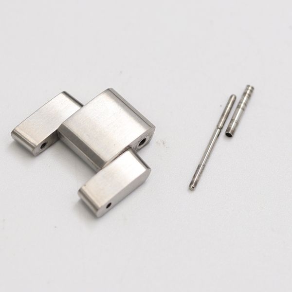 良品 タグホイヤー アクアレーサープロ500ｍ 純正コマ 1コマ シルバーカラー 18ｍｍ用 メンズ/レディース腕時計 2000000 NSK NGC