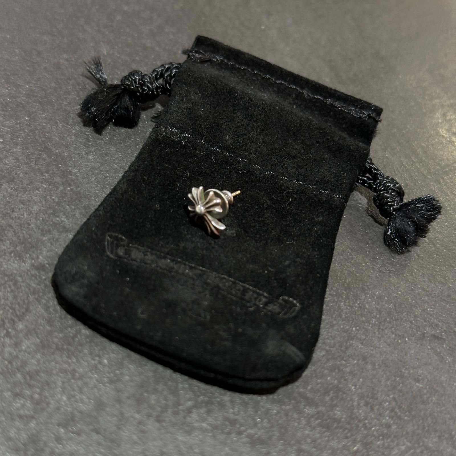 CHROME HEARTS No2 CH CRS CHクロス スタッズピアス ピアス クロム