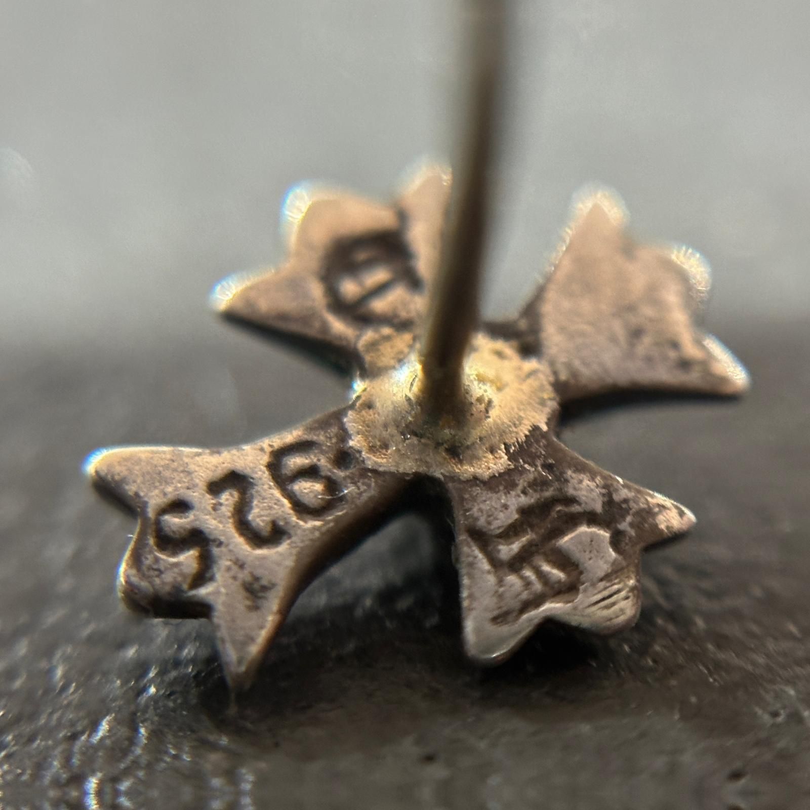 CHROME HEARTS No2 CH CRS CHクロス スタッズピアス ピアス クロム