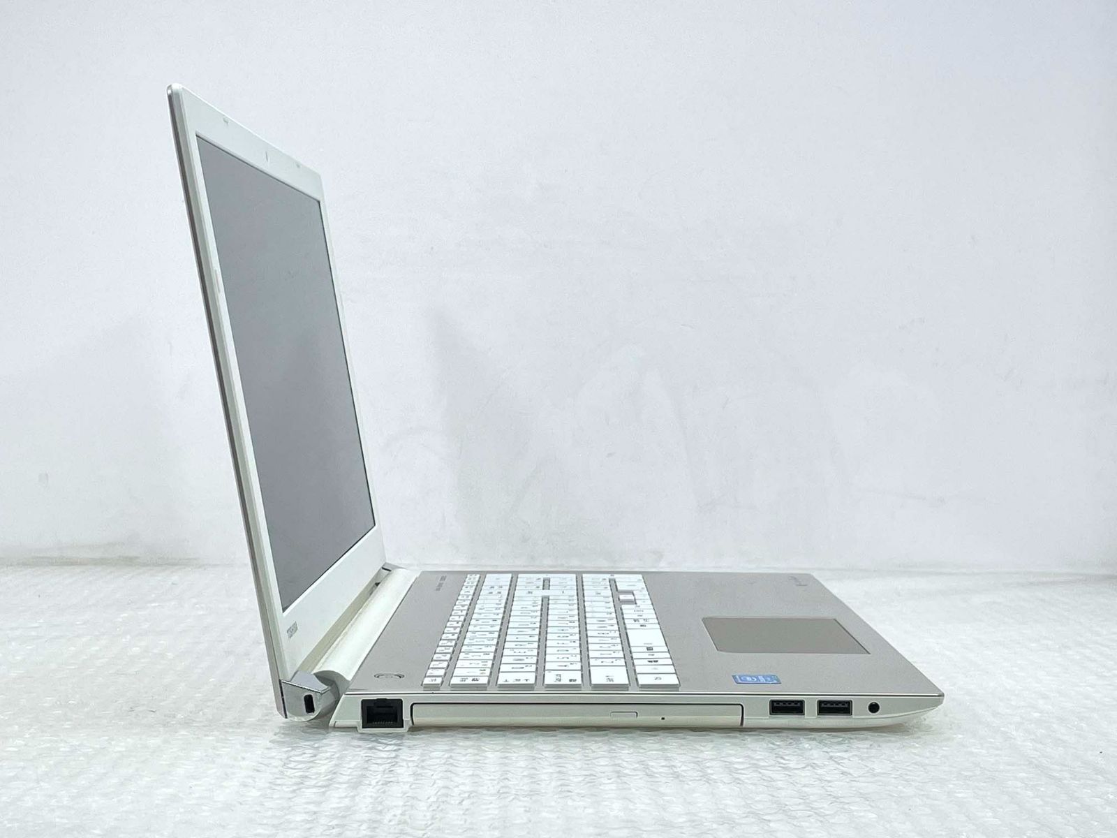 東芝 dynabook T45/GG Celeron 3865U/4GB/1TB HDD/Windows11/15.6型
