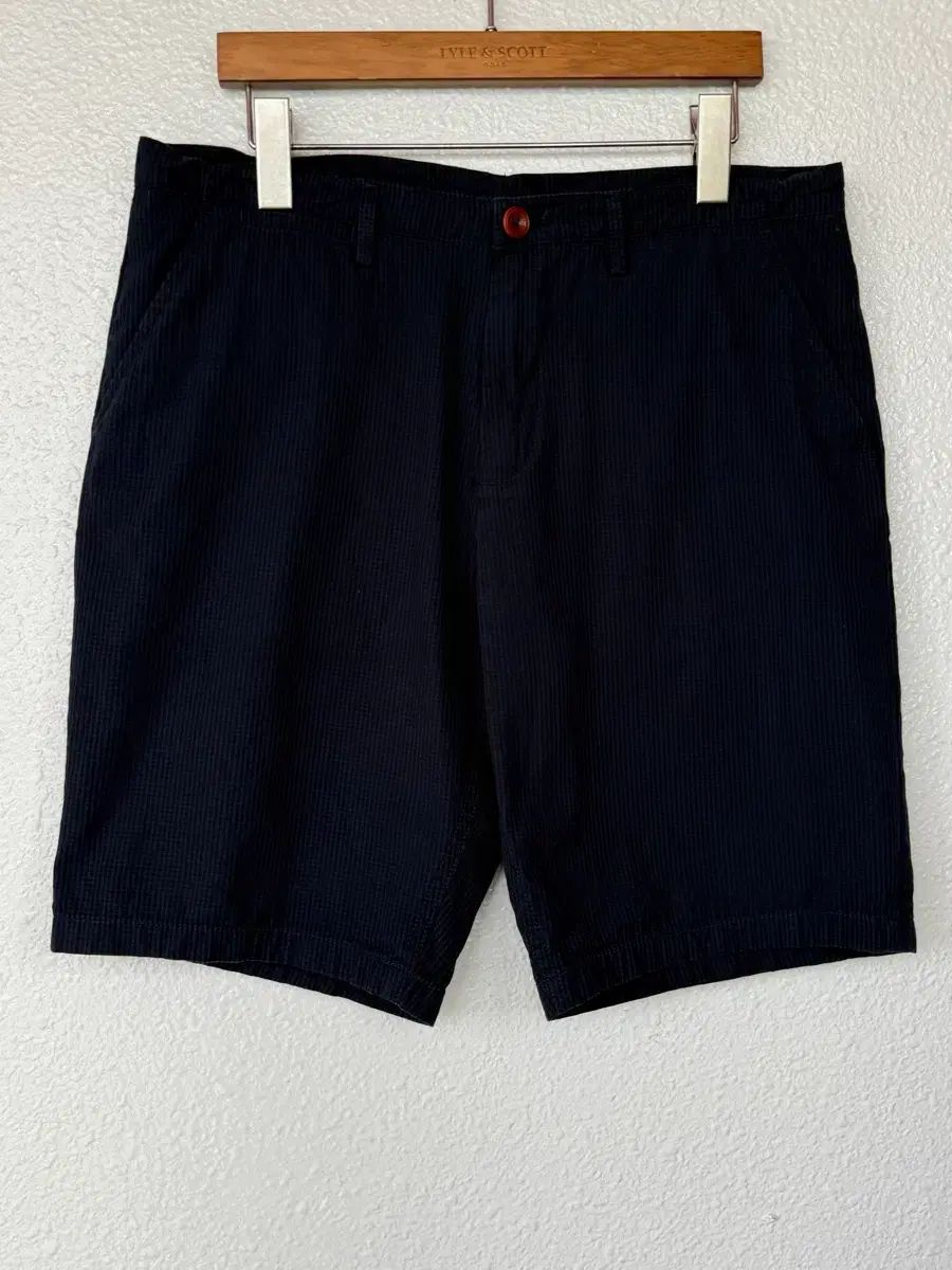 フレッドペリー(Fred Perry) ネイビー CHECK ショーツ ハーフパンツ