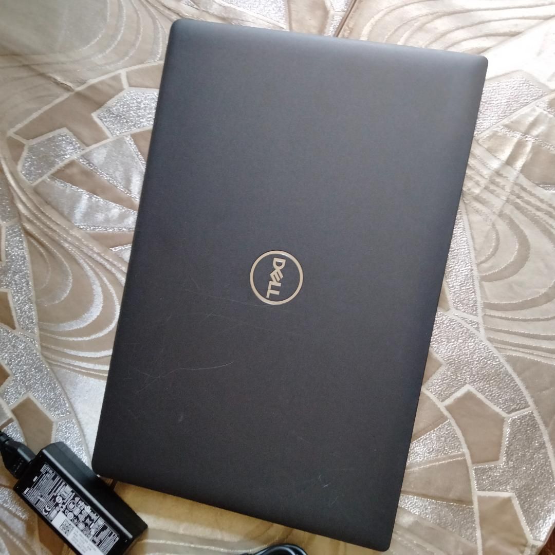 DELL Latitude 3520 16GB/SSD Win11Pro 中古 - メルカリ
